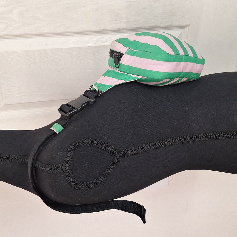BAGGU Pink Green Awning Stripe Puffy Fanny Pack - Picture 2 of 13
